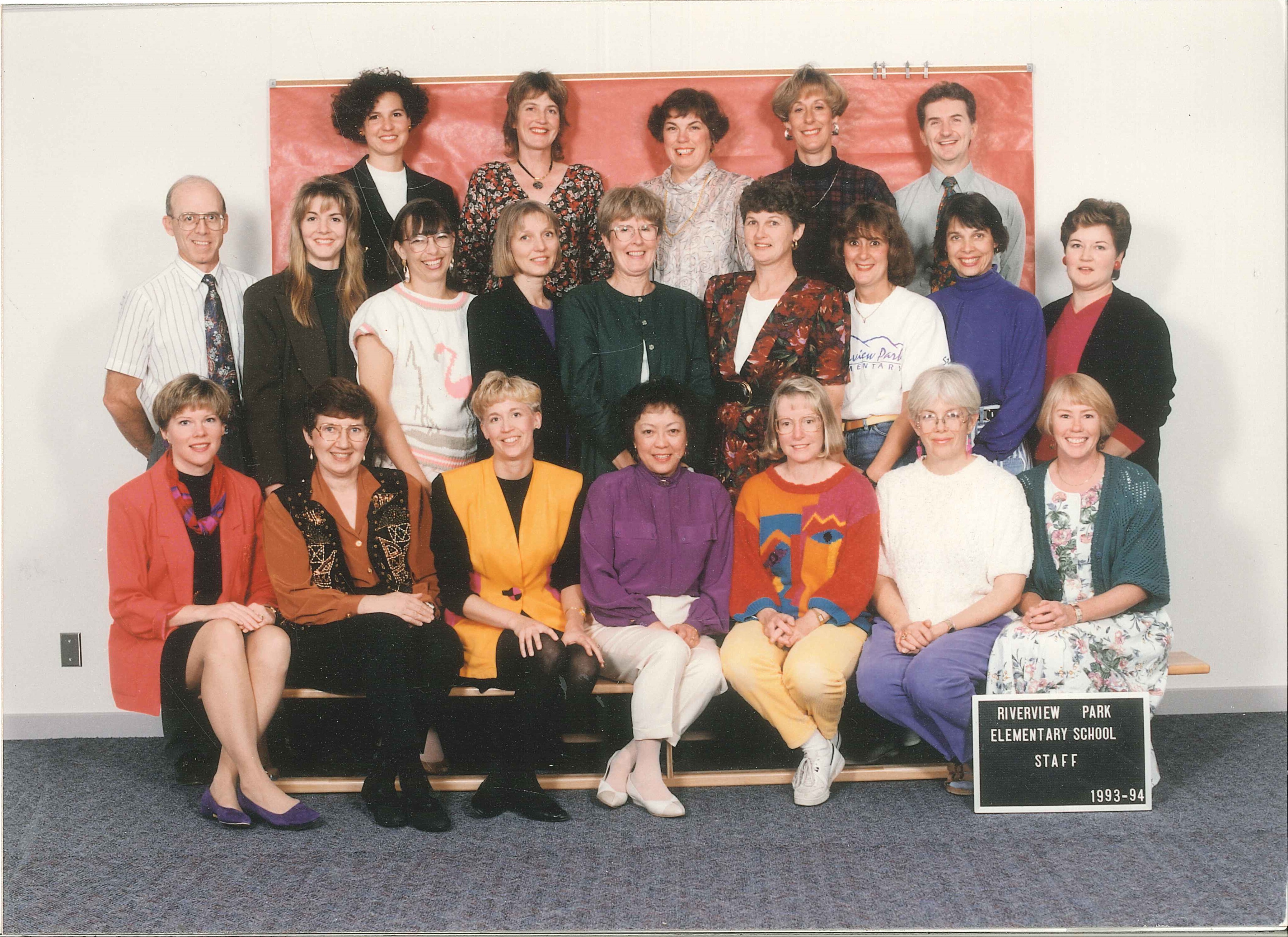 previous staff photo riverview park elementary.jpg