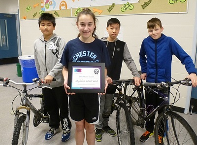 Maple Creek Middle HUB bike award - courtesy TC News.jpg