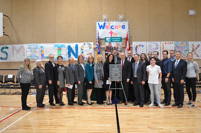 Smiling Creek Opening Ceremony - Platform party - web.jpg