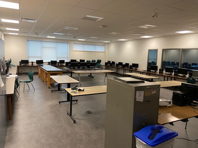 Computer Lab.jpg